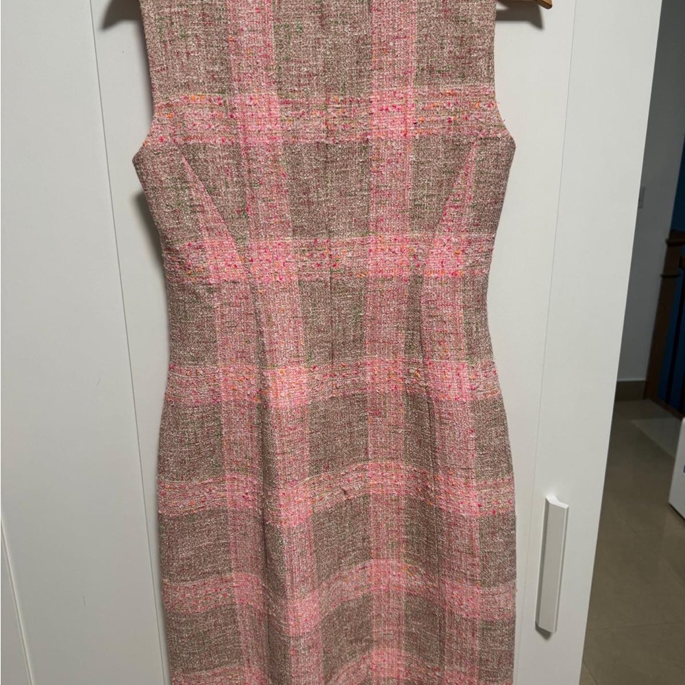 Brooks Brothers Pink Tweed Dress, Skirt & Jacket Set - Sizes 6 & 8 - Picture 12 of 13